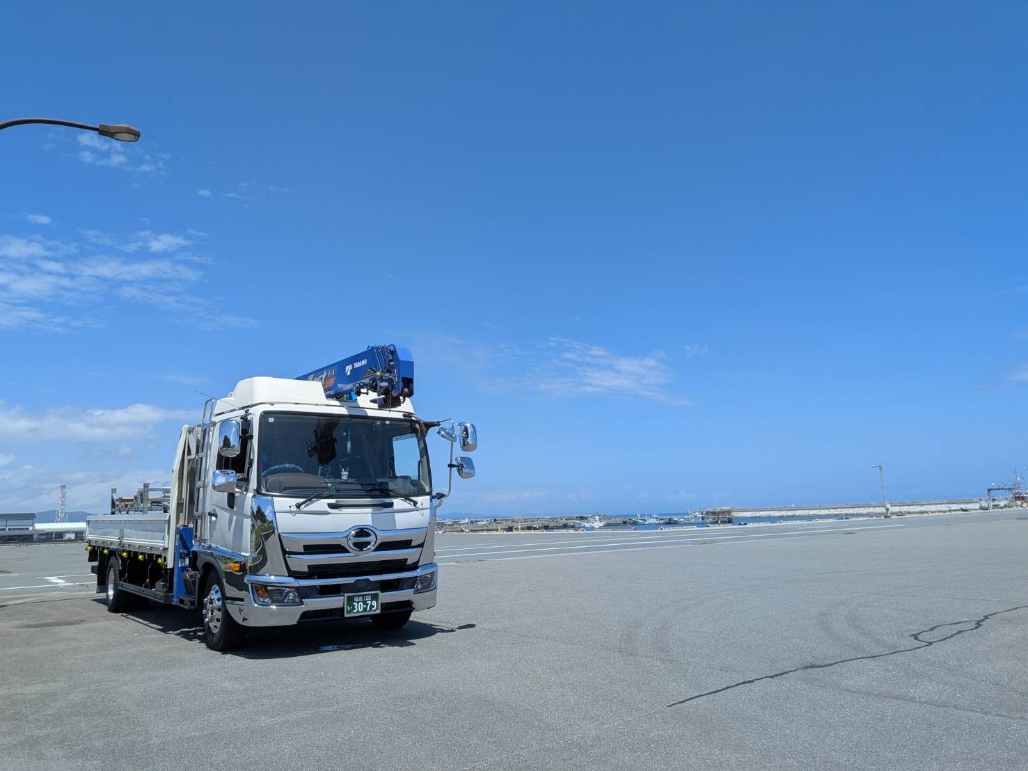運輸部・輸送トラック